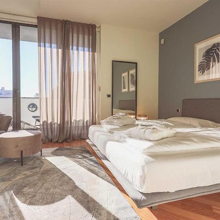 Ar Prestige Penthouse - Soho Apartment แบร์กาโม ภายนอก รูปภาพ