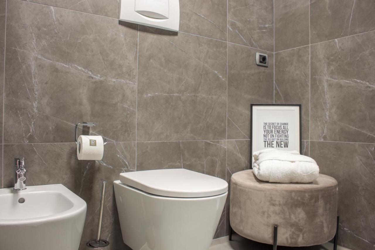 Ar Prestige Penthouse - Soho Apartment แบร์กาโม ภายนอก รูปภาพ